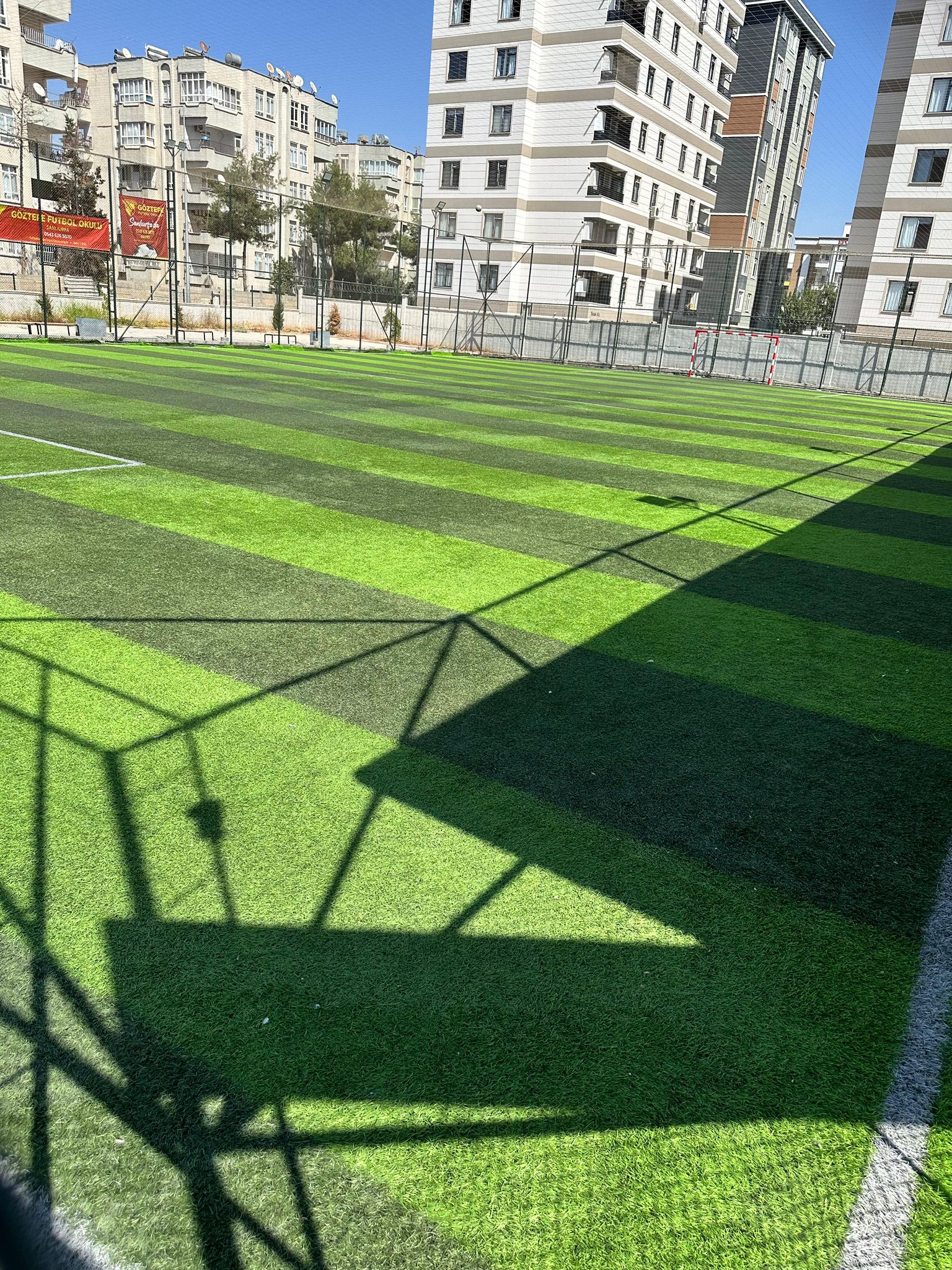 Hanoğlu Halı Saha Spor Kompleksi 